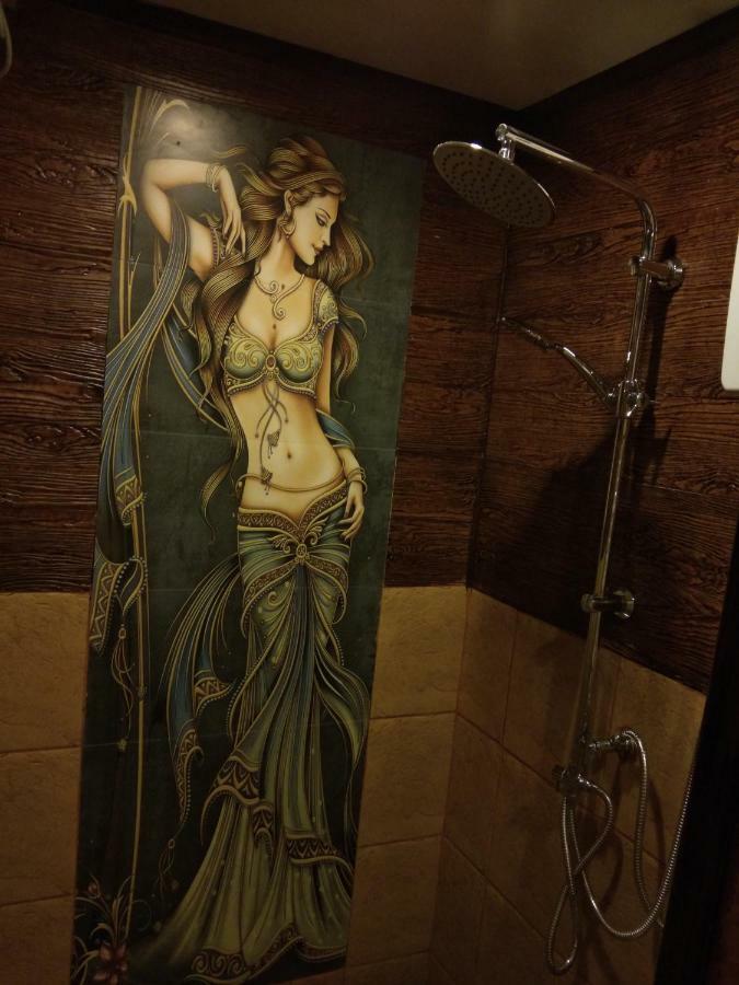 Ruan Ben Ja Don Mueang,Bangkok Hostel Kültér fotó